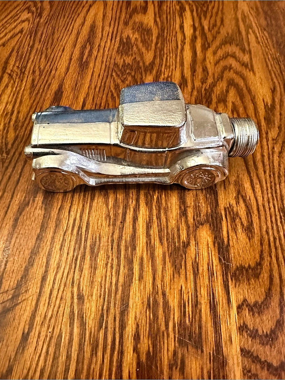 Avon Silver Duesenberg Car Decanter Silver Car-Shaped Decor